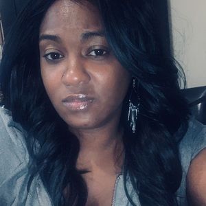 Meet your Posher, Daniella